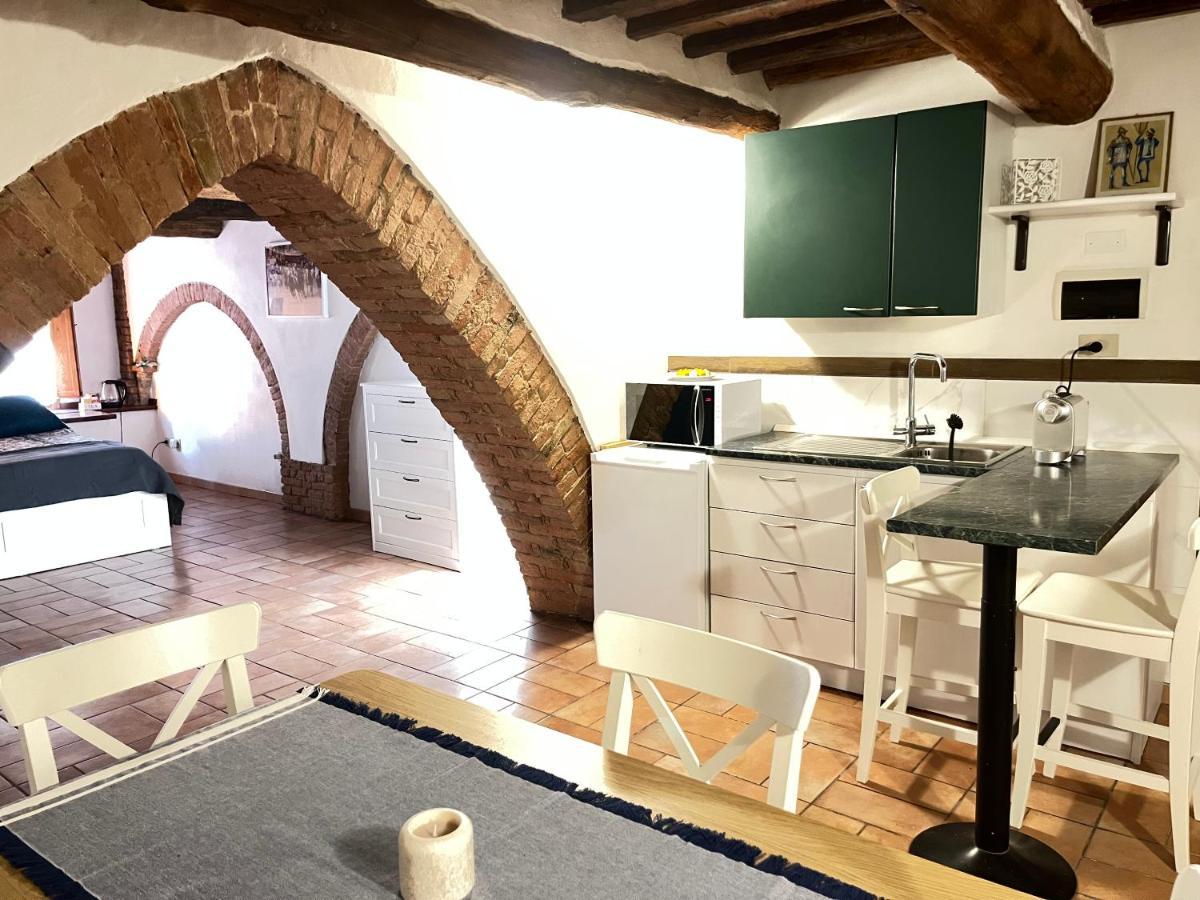 Gli Archi Nel Cuore Di Siena Exteriör bild